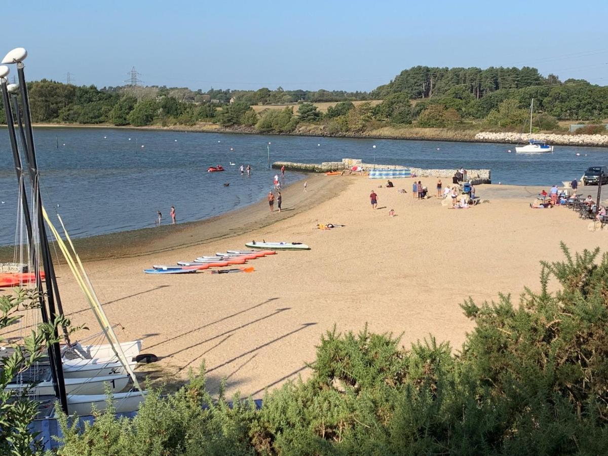 Club Tropicana Poole Exteriör bild